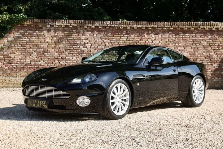 Aston Martin Vanquish