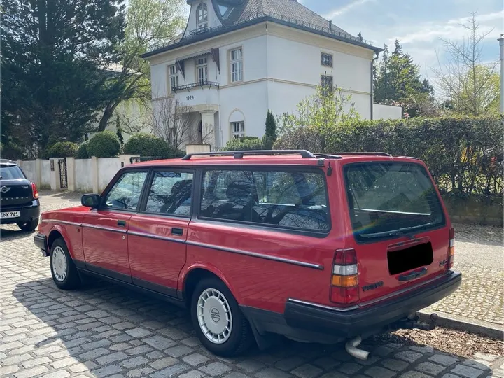 Volvo 240