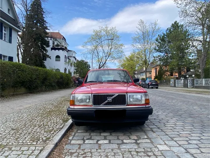 Volvo 240