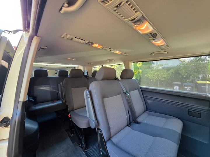 Volkswagen T5 Caravelle