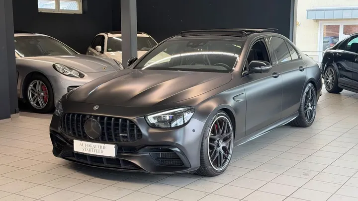 Mercedes-Benz E 63 AMG