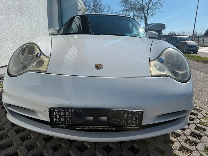 Porsche 996