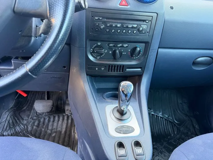 Peugeot 1007