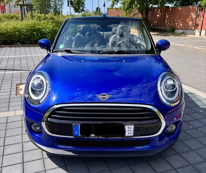 MINI Cooper Cabrio