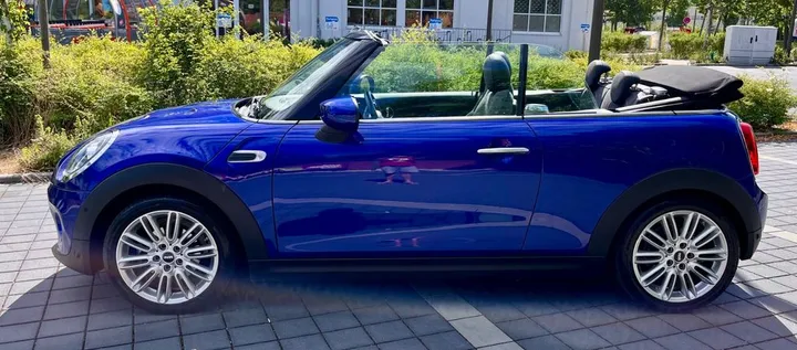 MINI Cooper Cabrio