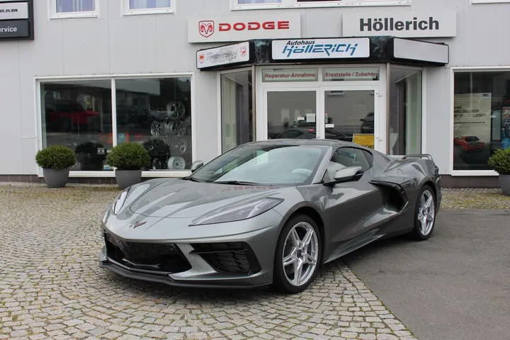 Corvette C8