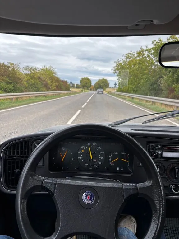 Saab 900