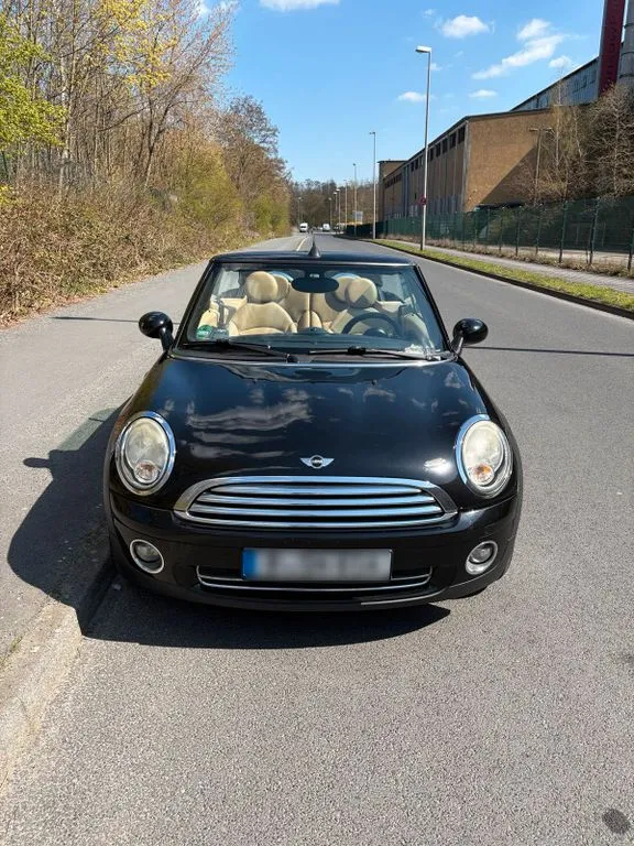 MINI Cooper Cabrio