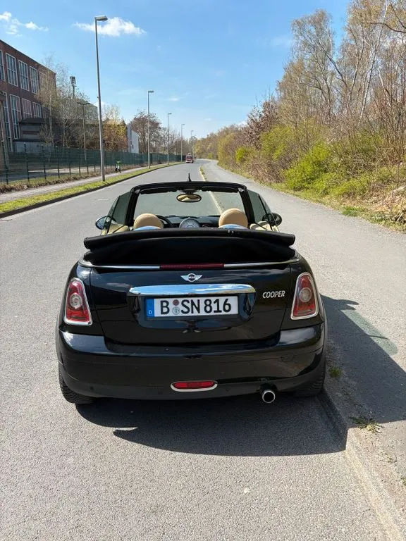 MINI Cooper Cabrio