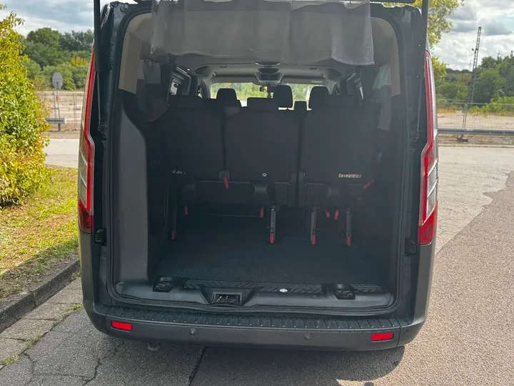 Ford Tourneo Custom