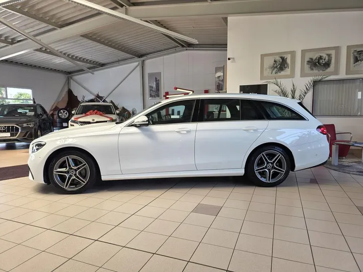 Mercedes-Benz 200