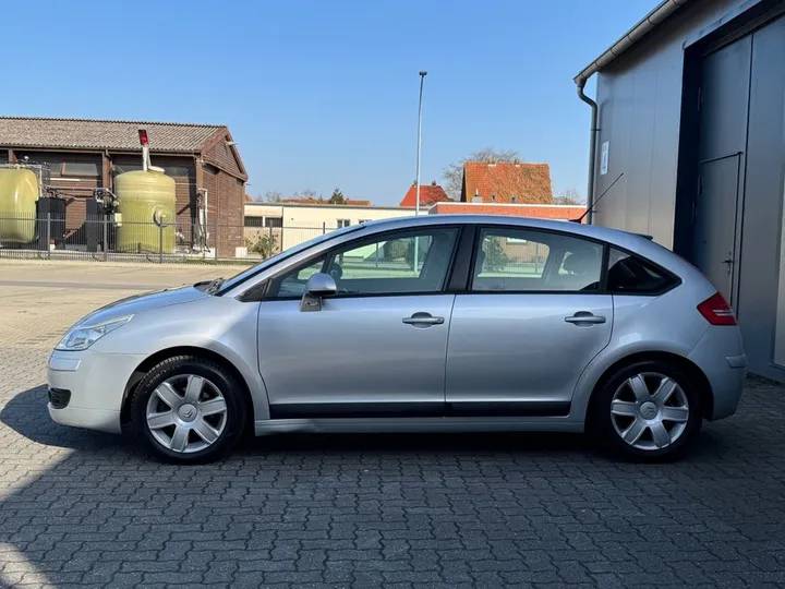 Citroën C4