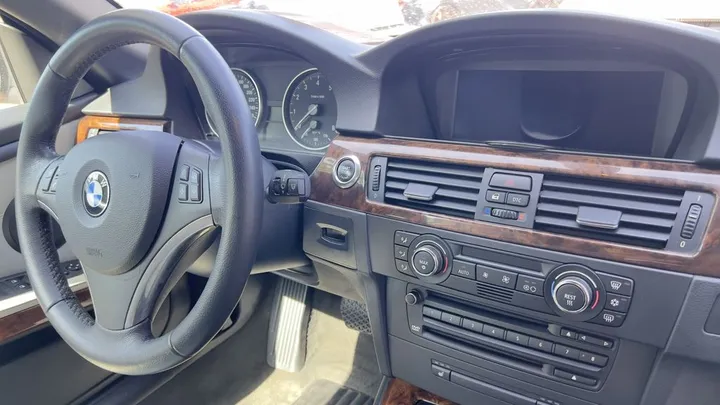 BMW 325