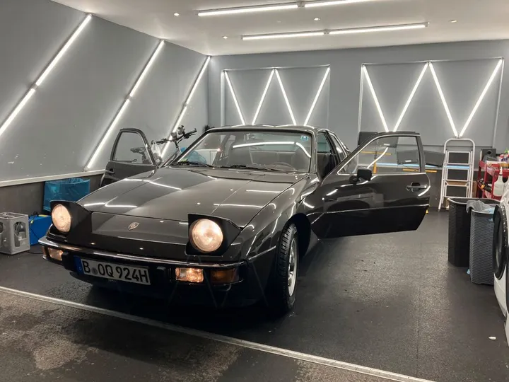Porsche 924