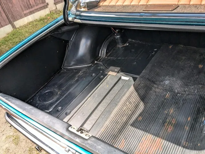 Mercedes-Benz 250