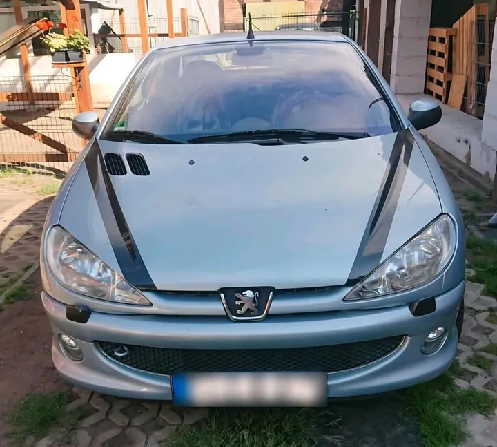Peugeot 206