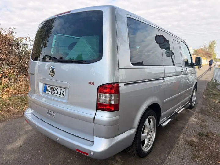 Volkswagen T5 Transporter