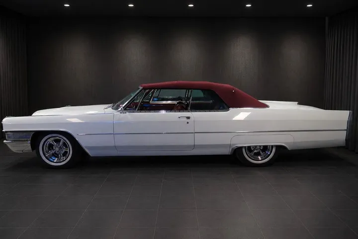 Cadillac Deville