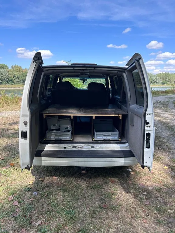 Chevrolet Astro