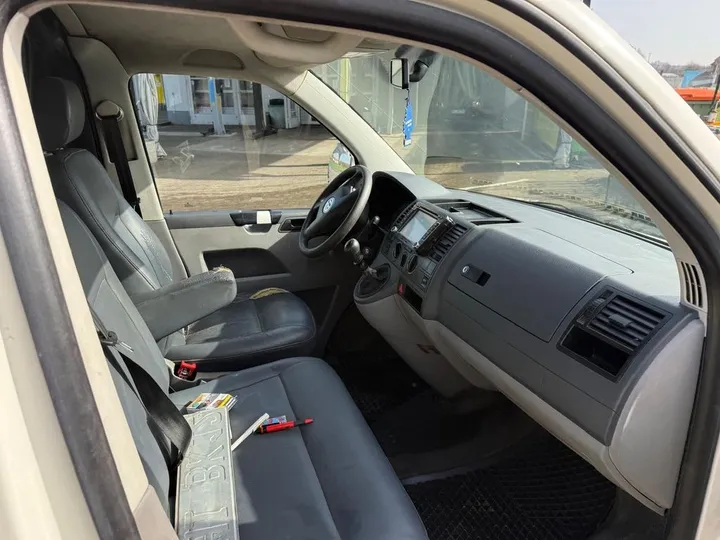 Volkswagen T5 Multivan
