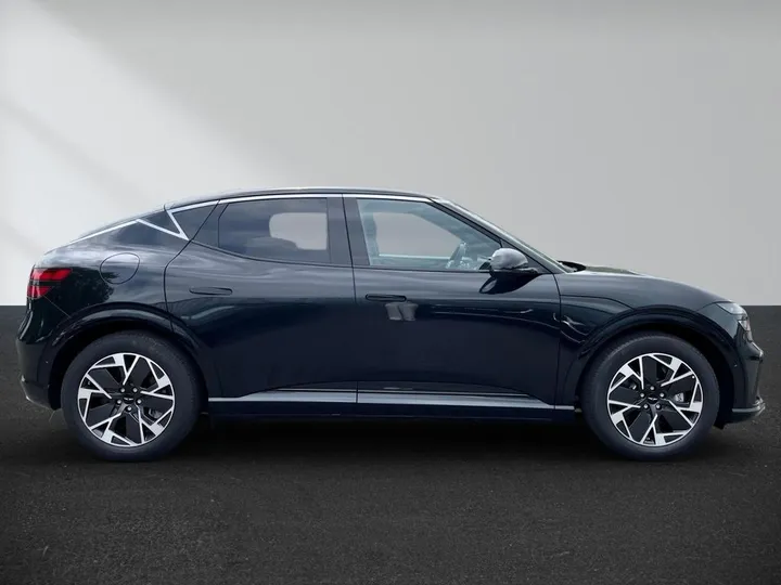 Genesis GV60