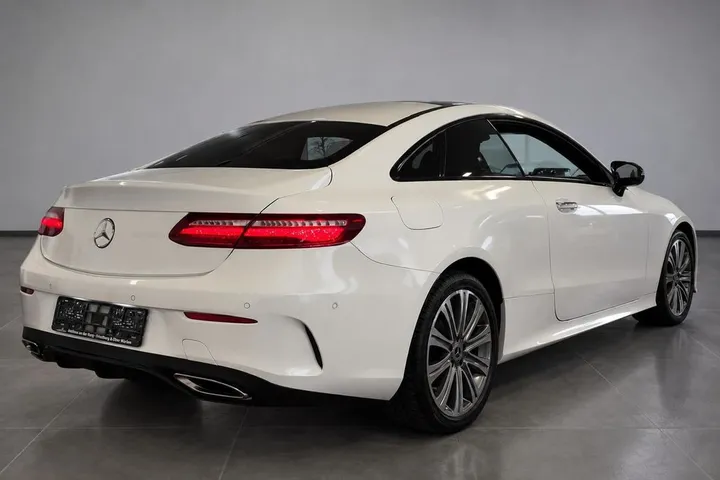 Mercedes-Benz E 400