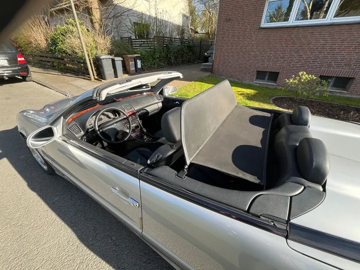 Mercedes-Benz CLK 200