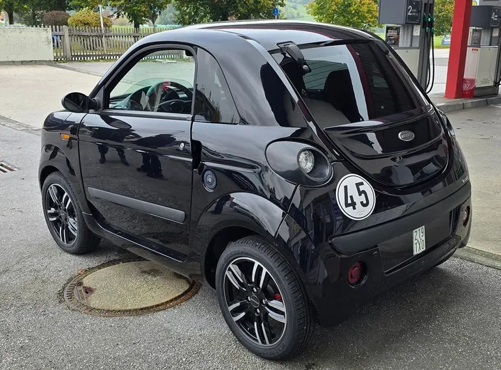 Microcar DUÈ