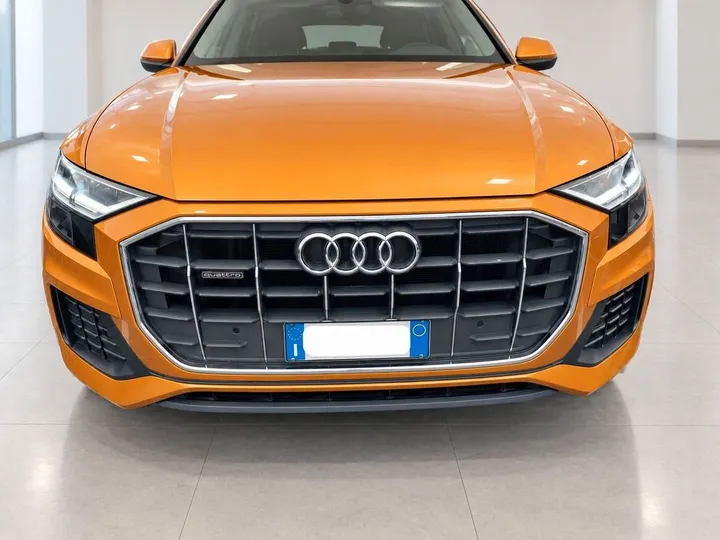 Audi Q8