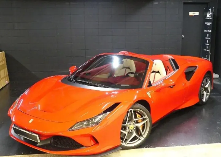 Ferrari F8