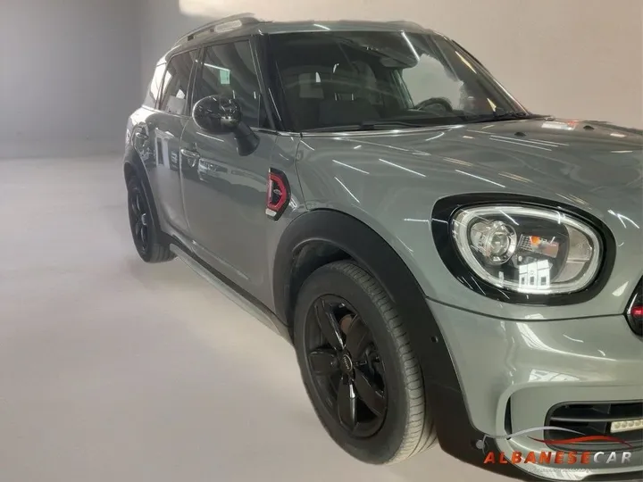 MINI Countryman D (Cooper)