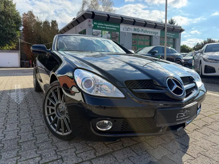 Mercedes-Benz SLK 200
