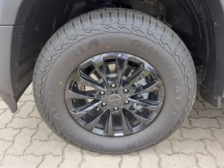 Foton 4