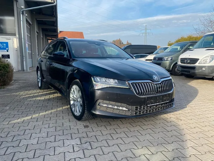 Škoda Superb