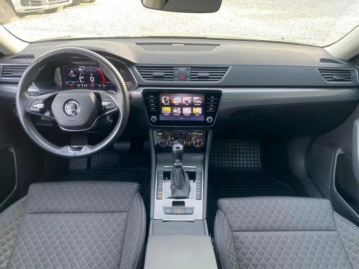 Škoda Superb