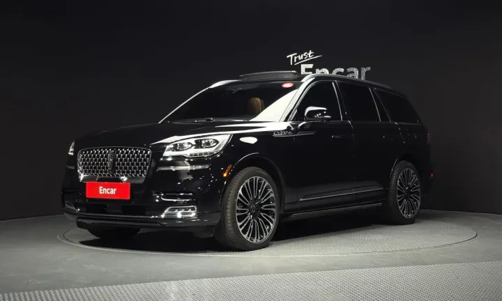 Lincoln Aviator