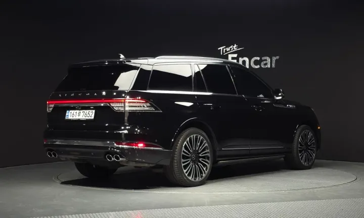 Lincoln Aviator