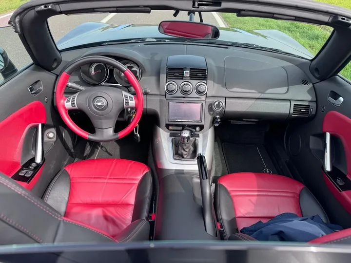 Opel GT