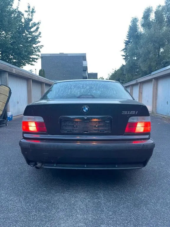 BMW 316