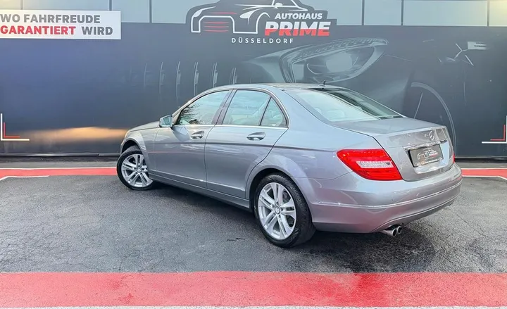 Mercedes-Benz C 180