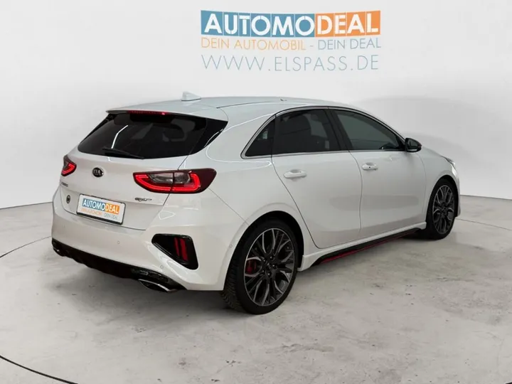 Kia cee'd / Ceed