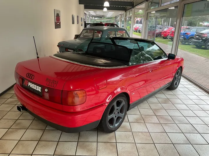 Audi 80
