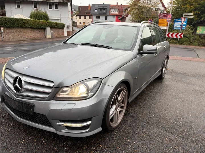 Mercedes-Benz C 250