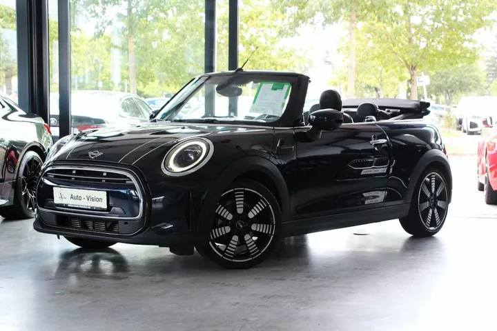 MINI Cooper Cabrio