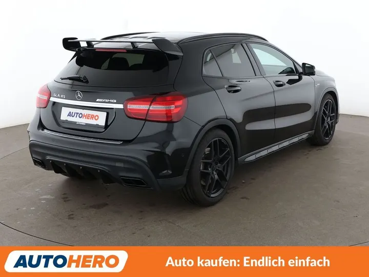 Mercedes-Benz GLA 45 AMG