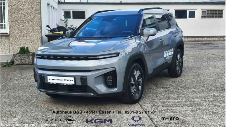 KGM Torres EVX