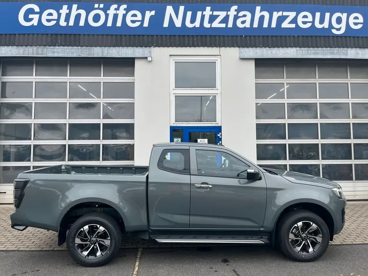 Isuzu D-Max