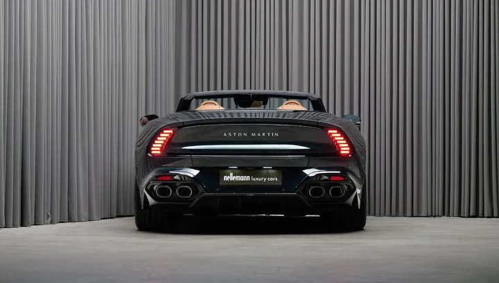 Aston Martin Vanquish