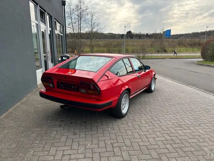 Alfa Romeo Alfetta