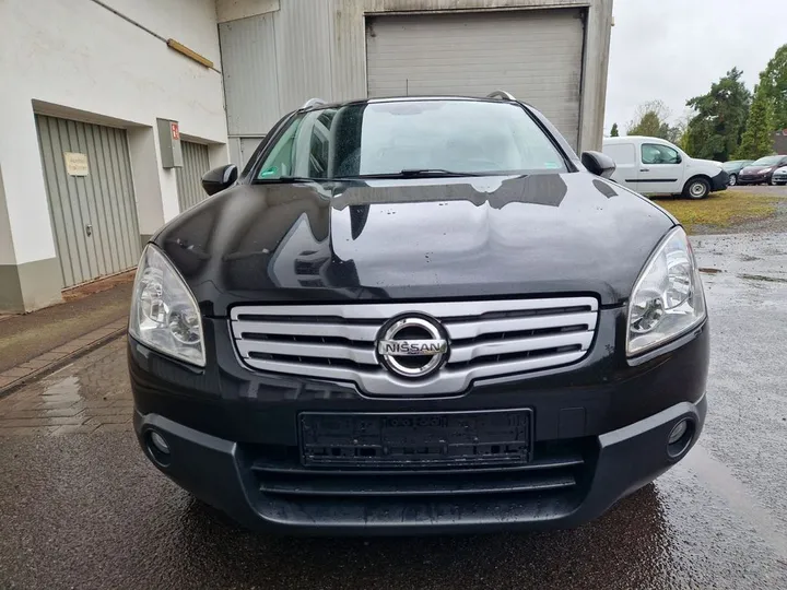 Nissan Qashqai+2